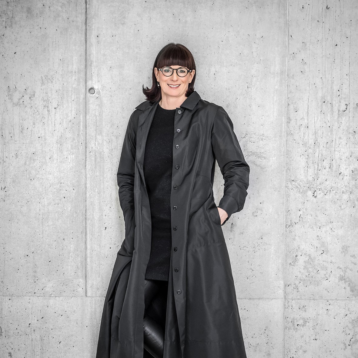 Portrait von Jasmin Bouquerot de Voligny, Juwelengoldschmiedin und Designerin
2