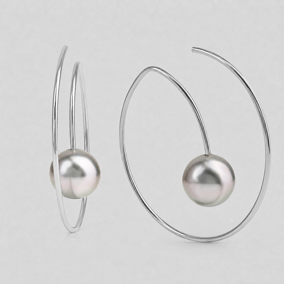 WAVE Tahitian Pearl Hoops von Jasmin Bouquerot de Voligny